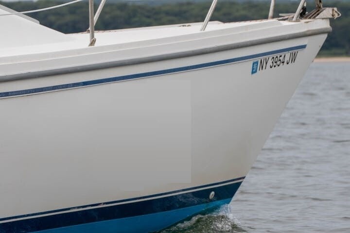 23' Pearson Ensign Rental Image 2