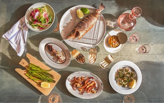 fish-on-table_99307645-33c4-40d7-8297-255b51eac28b_1280x